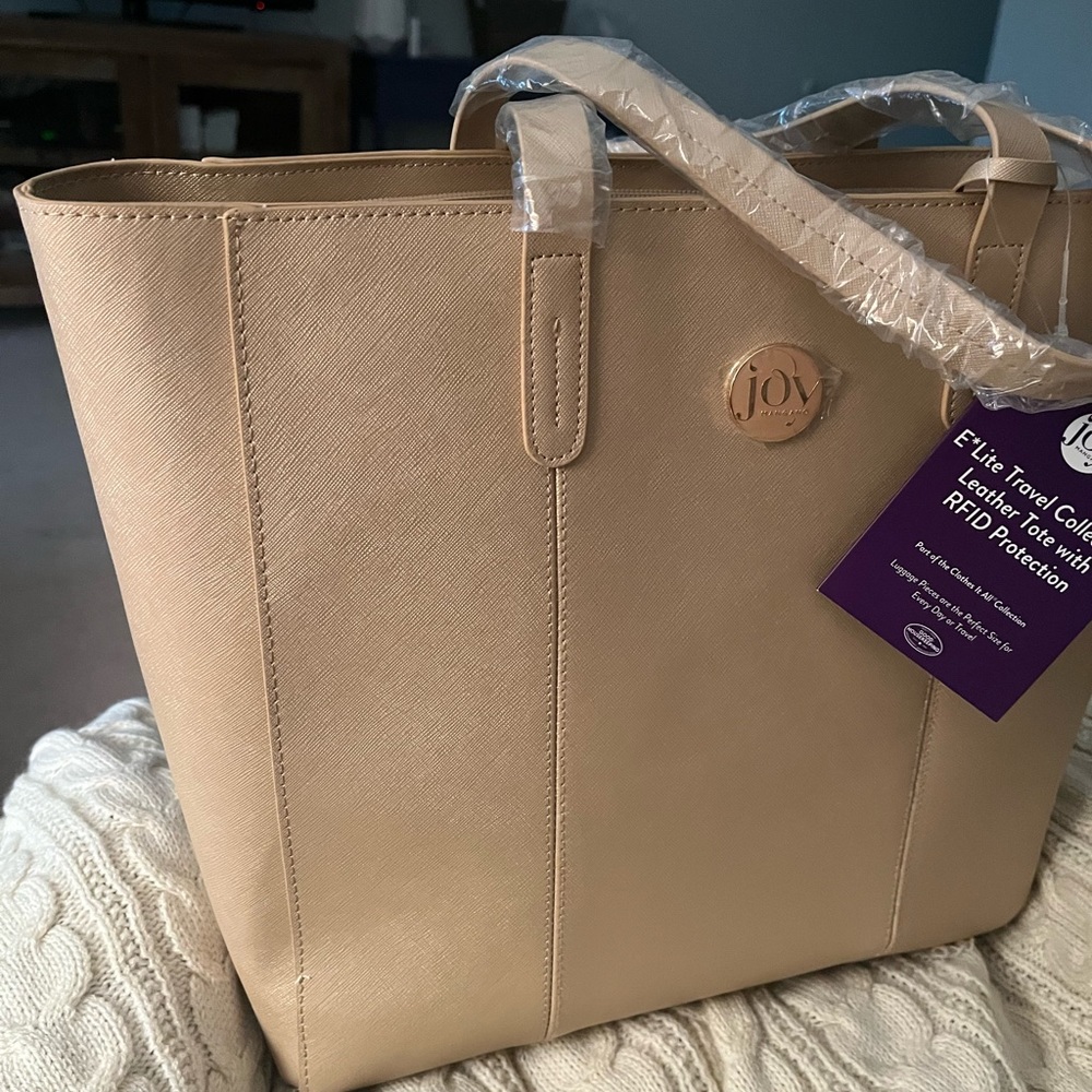 Joy Mangano Travel Collection Leather Travel Tote - Picture 5 of 10